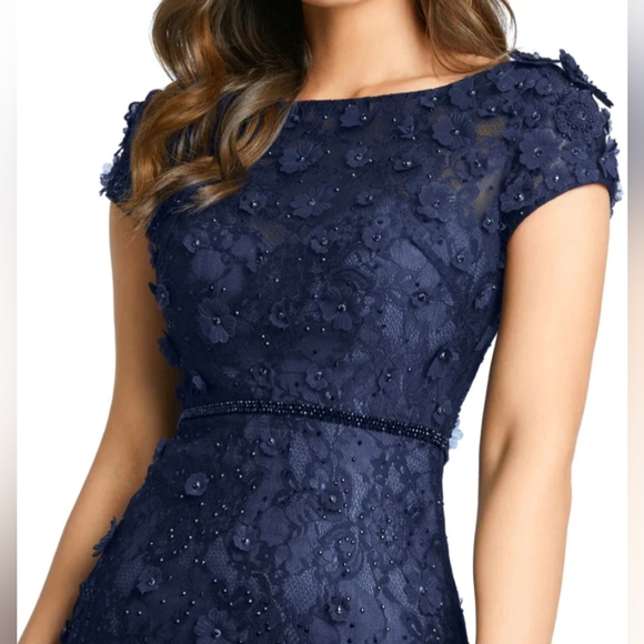 MAC DUGGAL Dress Size 6 Evening Gown Sequin Beaded Navy Blue Floral Applique - Picture 3 of 3